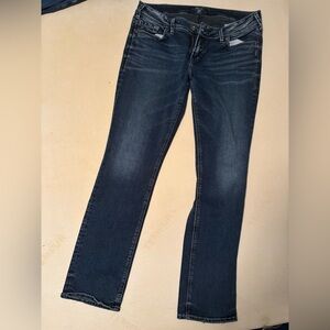 Women Silver Elyse Jeans. W32 L32 straight leg Jean.  Dark Wash 
Open to offers
